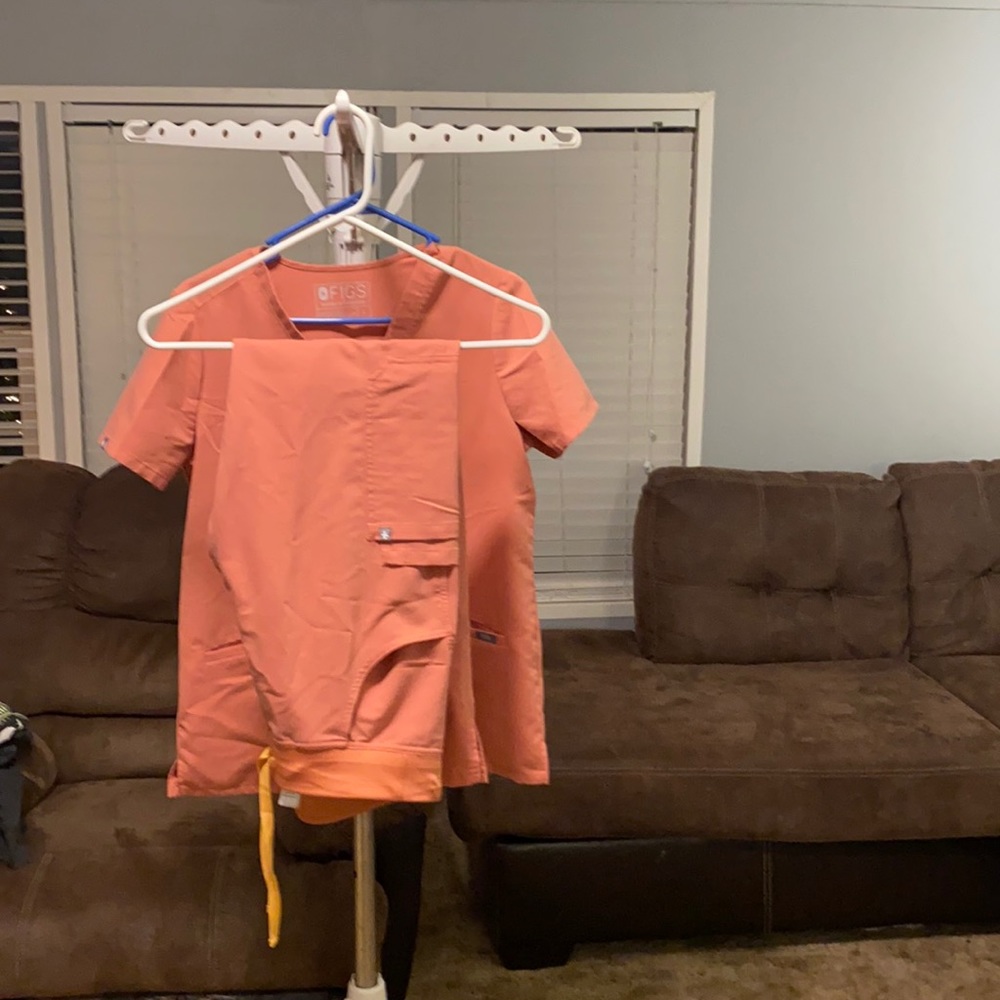 Women’s scrubs- Figs Set